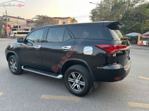 Xe Toyota Fortuner 2.4L 4x2 MT 2022