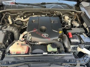 Xe Toyota Fortuner 2.4L 4x2 MT 2022