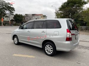 Xe Toyota Innova 2.0E 2014