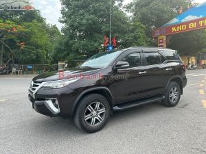 Xe Toyota Fortuner 2.4G 4x2 MT 2017