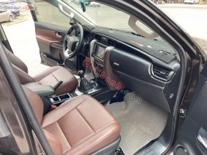 Xe Toyota Fortuner 2.4G 4x2 MT 2017