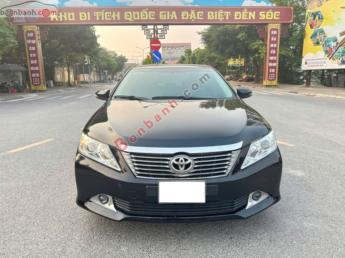 Toyota Camry 2.0E 2014