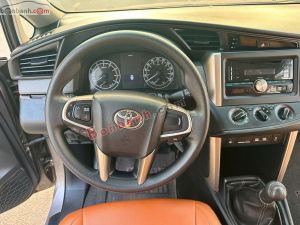 Xe Toyota Innova 2.0E 2017