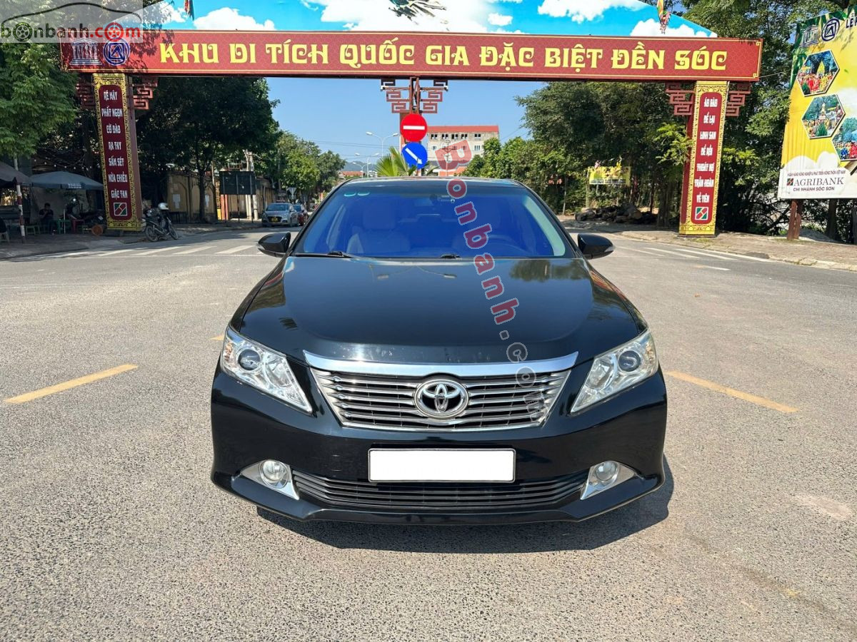 Toyota Camry 2.0E 2014