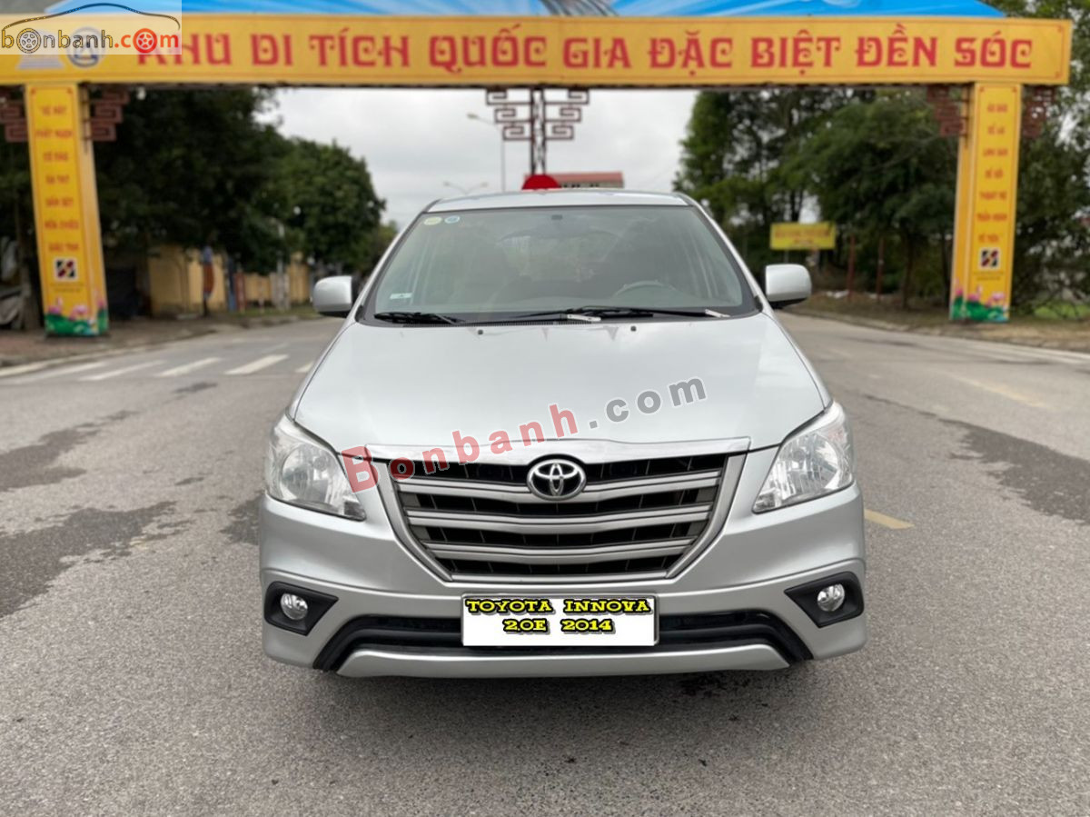 Toyota Innova 2.0E 2014