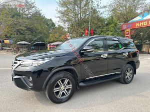 Xe Toyota Fortuner 2.4G 4x2 MT 2017