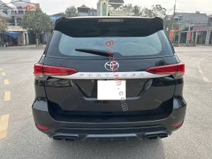 Xe Toyota Fortuner 2.4G 4x2 MT 2017