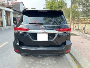 Xe Toyota Fortuner 2.4G 4x2 MT 2019