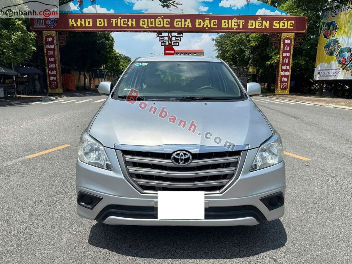 Toyota Innova 2.0E 2014