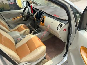 Xe Toyota Innova G 2010