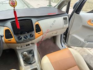 Xe Toyota Innova G 2010
