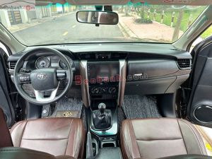 Xe Toyota Fortuner 2.4G 4x2 MT 2019