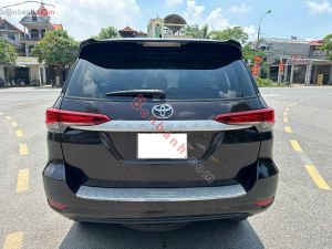 Xe Toyota Fortuner 2.4G 4x2 MT 2019