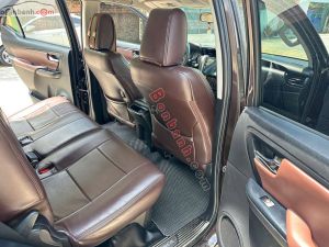 Xe Toyota Fortuner 2.4G 4x2 MT 2019
