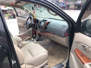 Xe Toyota Fortuner 2.7V 4x4 AT 2010