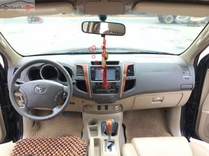 Xe Toyota Fortuner 2.7V 4x4 AT 2010