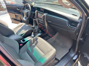 Xe Toyota Fortuner 2.4L 4x2 MT 2022