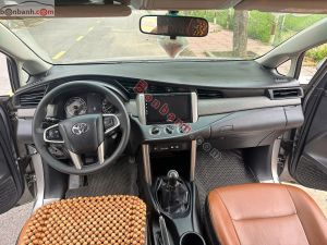 Xe Toyota Innova 2.0E 2017