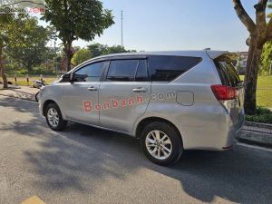 Xe Toyota Innova 2.0E 2017