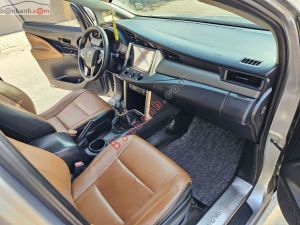 Xe Toyota Innova 2.0E 2017