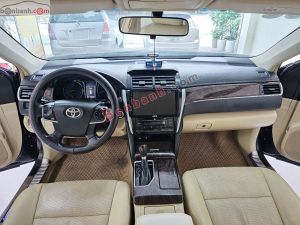 Xe Toyota Camry 2.0E 2017