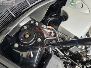 Xe Toyota Camry 2.0E 2017