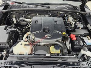 Xe Toyota Fortuner 2.4G 4x2 MT 2019