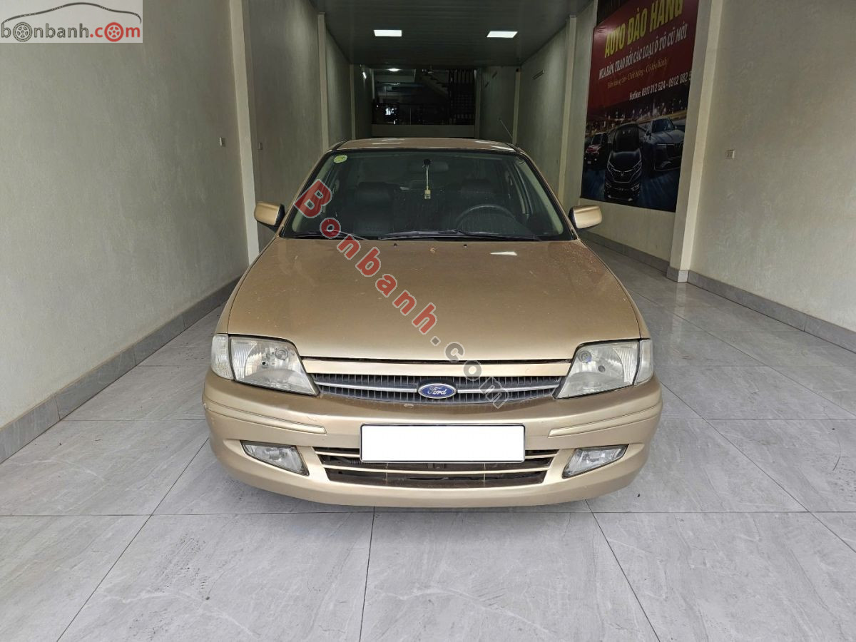 Ford Laser Deluxe 1.6 MT 2001