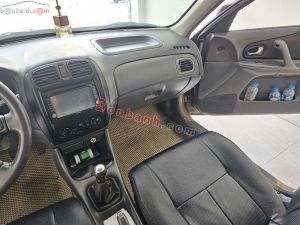 Xe Ford Laser Deluxe 1.6 MT 2001