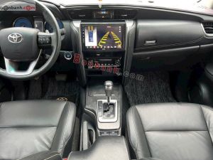 Xe Toyota Fortuner 2.4G 4x2 AT 2021