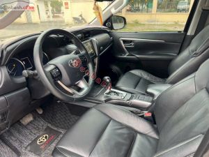 Xe Toyota Fortuner 2.4G 4x2 AT 2021