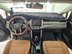 Xe Toyota Innova 2.0E 2017